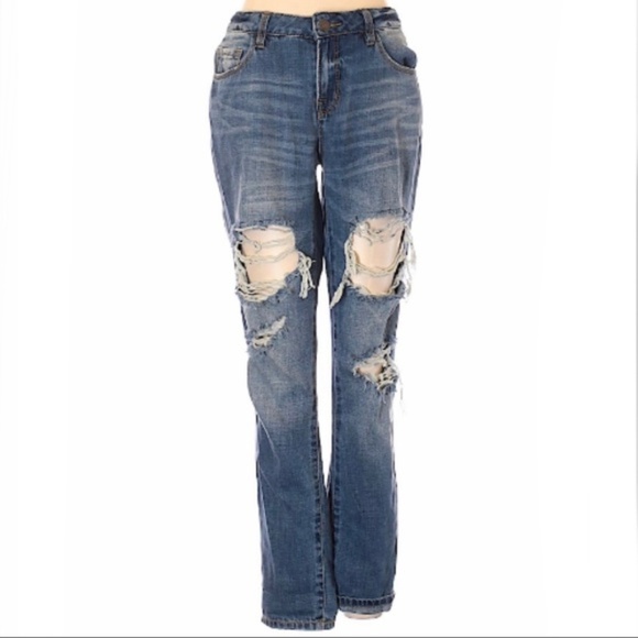 refuge Denim - REFUGE Distressed Jeans
